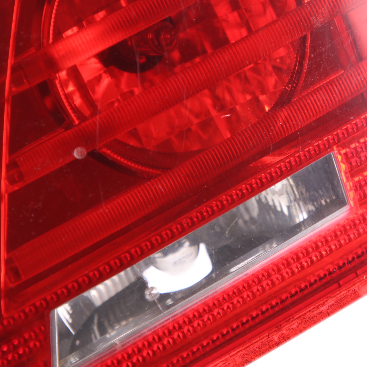 BMW er E61 LCI Lampa klapy prawa prawy tył 7177698