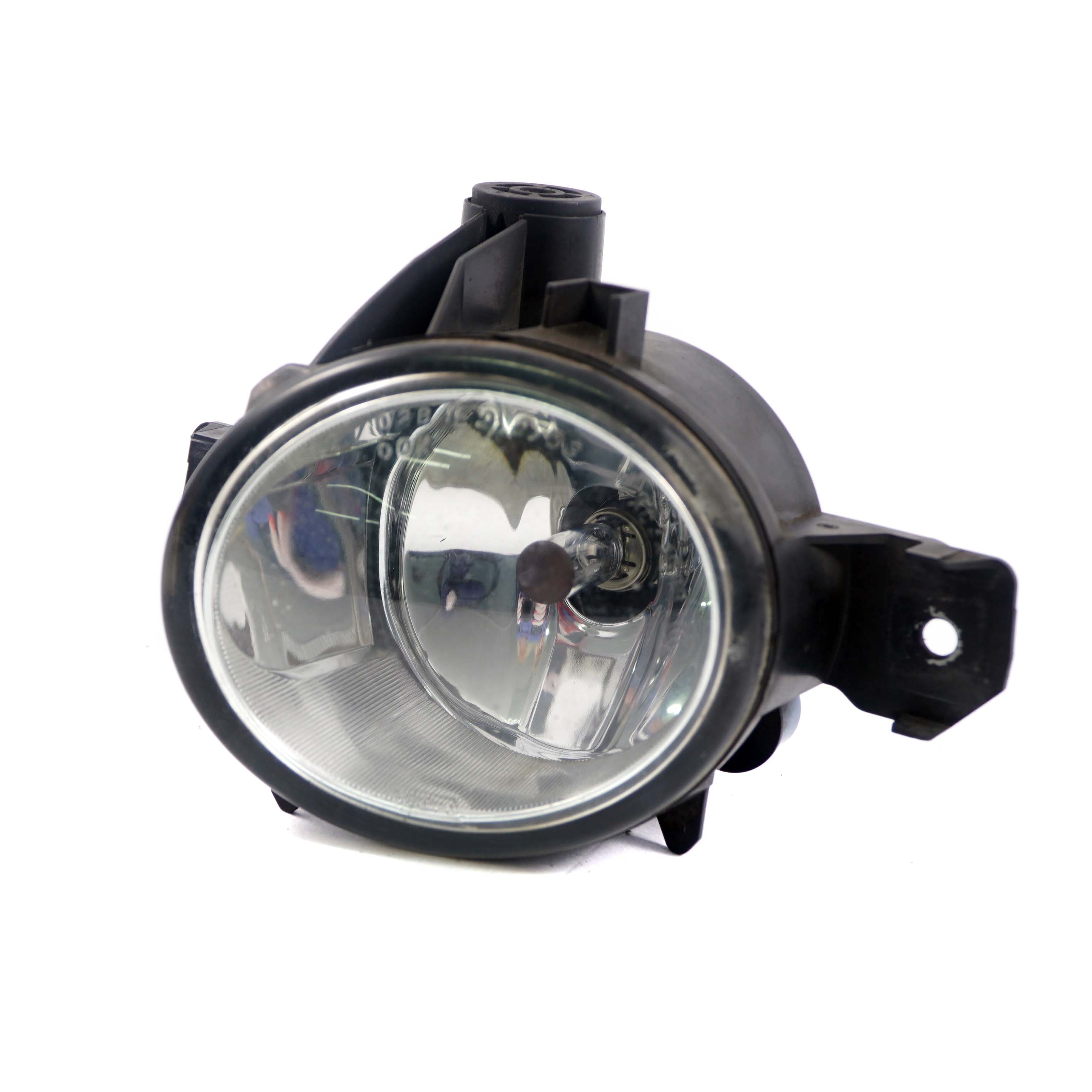 BMW E70 Lampa przeciwmgielna lewa halogen 7184317