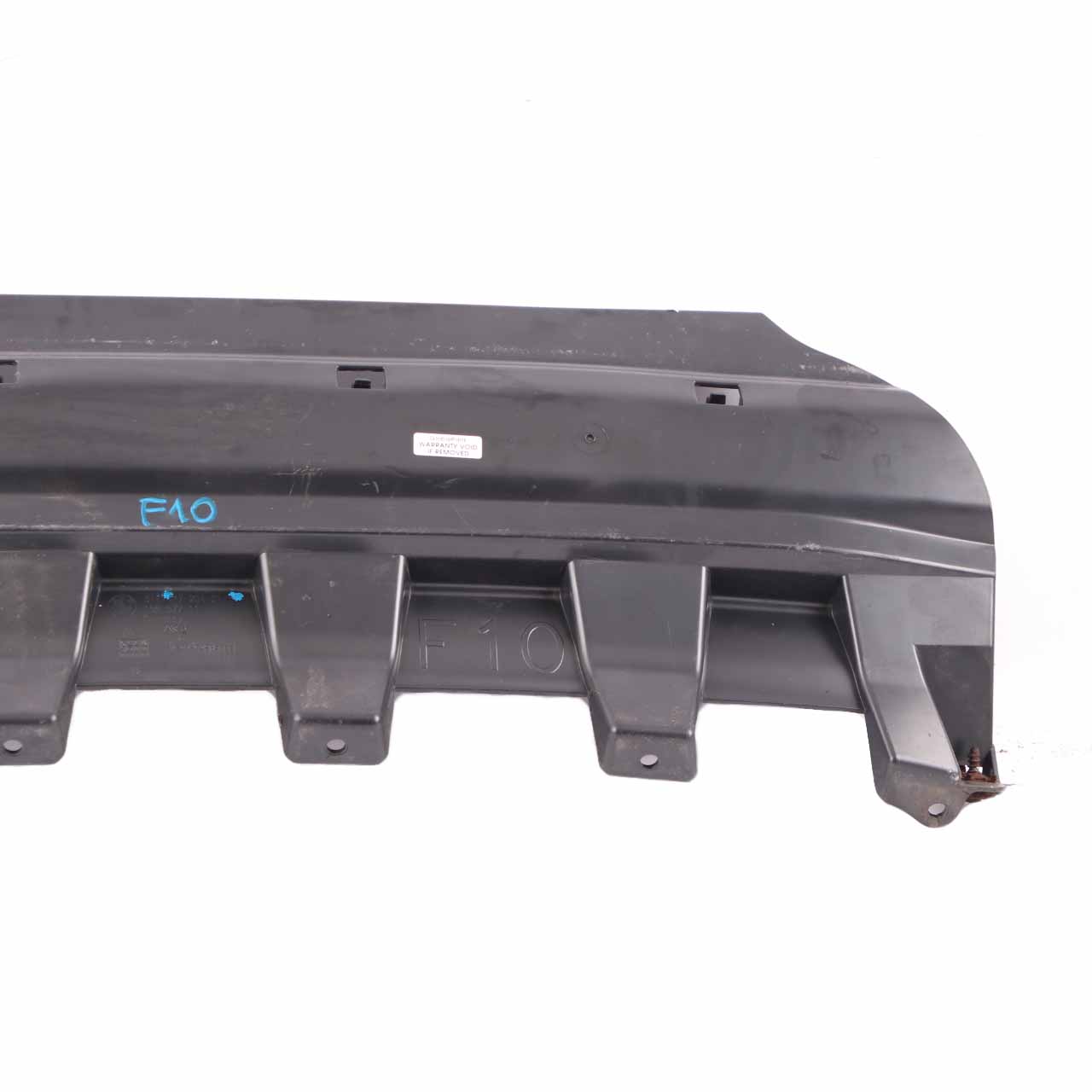 BMW F10 Bumper Adapter Rear Cover Middle Mounting Bracket Panel 7204017