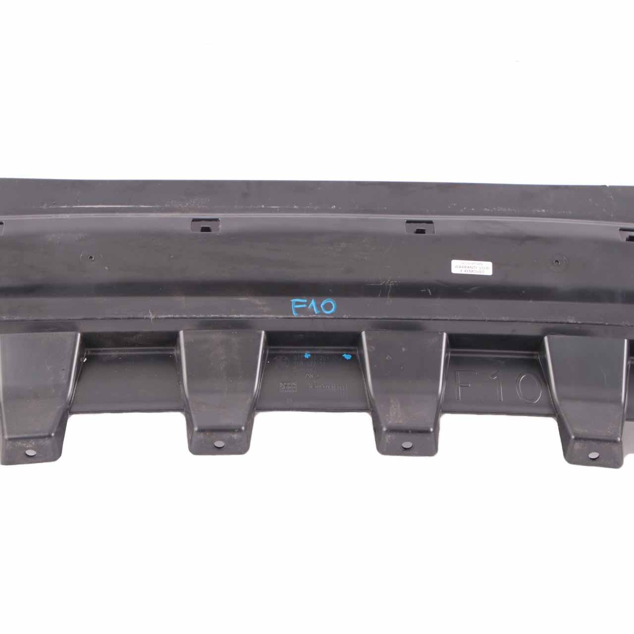 BMW F10 Bumper Adapter Rear Cover Middle Mounting Bracket Panel 7204017