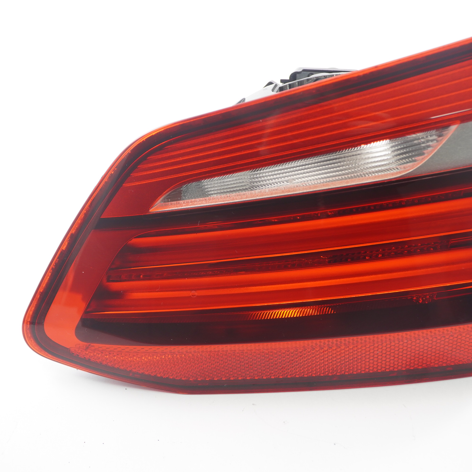 BMW F45 Rear Lamp Right O/S Light Trunk Lid Boot Tailgate Tail Light 7311042