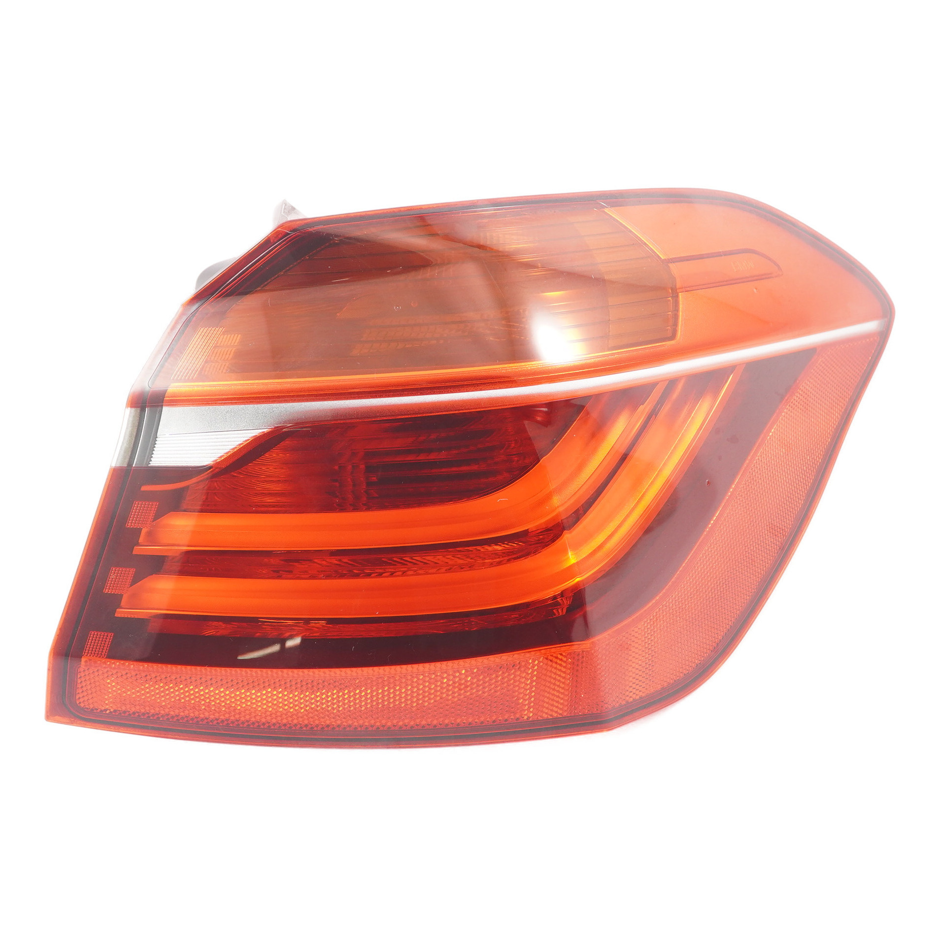 BMW F45 Lampa Prawy Tył Prawa Tylna 7311060