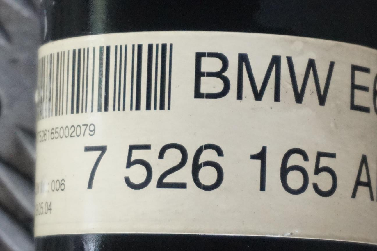 BMW E60 E61 545i N62 Wał Napędowy Automatyczny 7526165