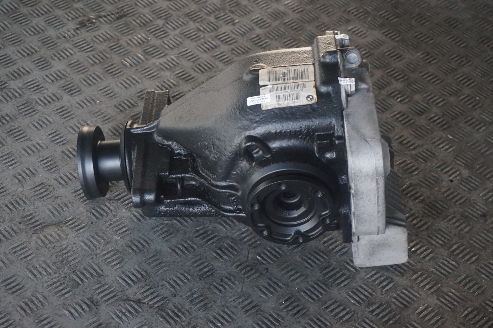 BMW 7 Series E65 735i 740i Rear Differential Diff 3,62 Ratio 7558957 WARRANTY