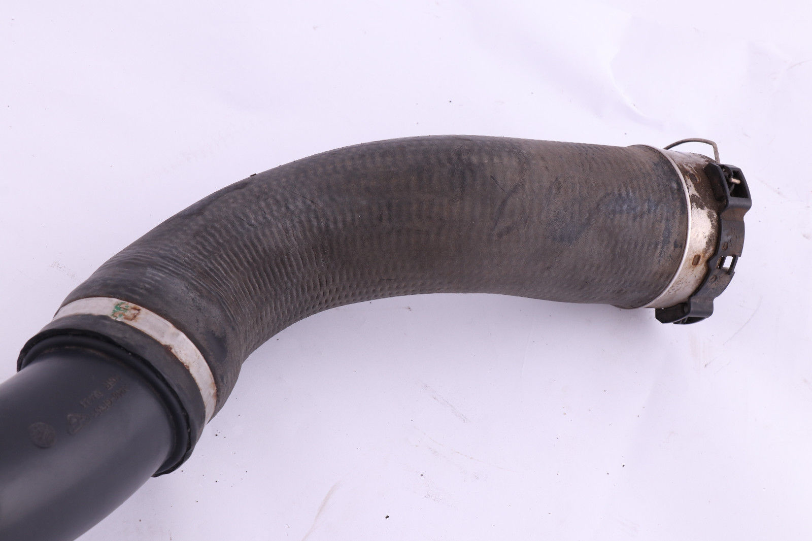 BMW F20 F21 F30 N13 Intercooler Intake Charge Air Line Hose 7597587