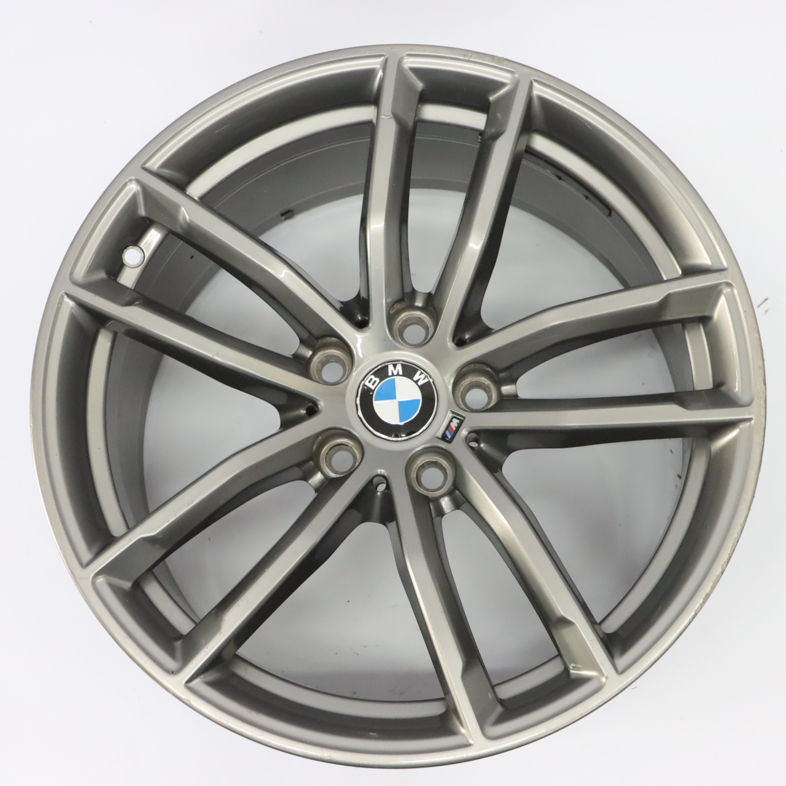 BMW G30 Tylna Felga Aluminiowa Ferric Szara 18" 9J ET:44 662M 8093406