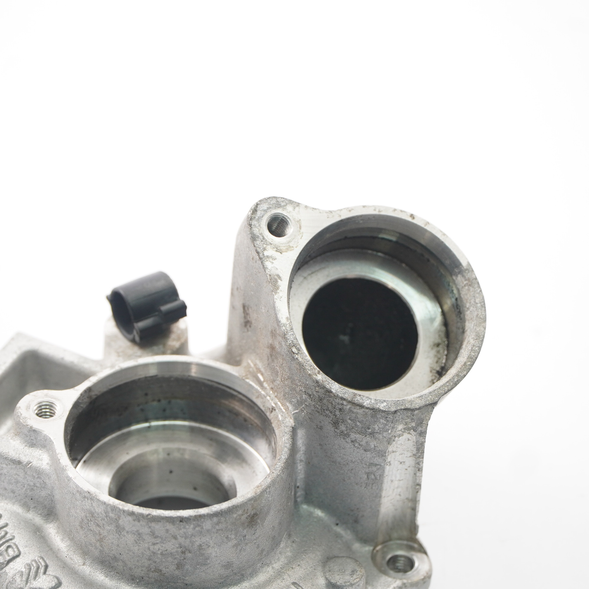 Turbo BMW G01 B47 Zimna Strona Turbosprężarki Obudowa Muszla 8591886