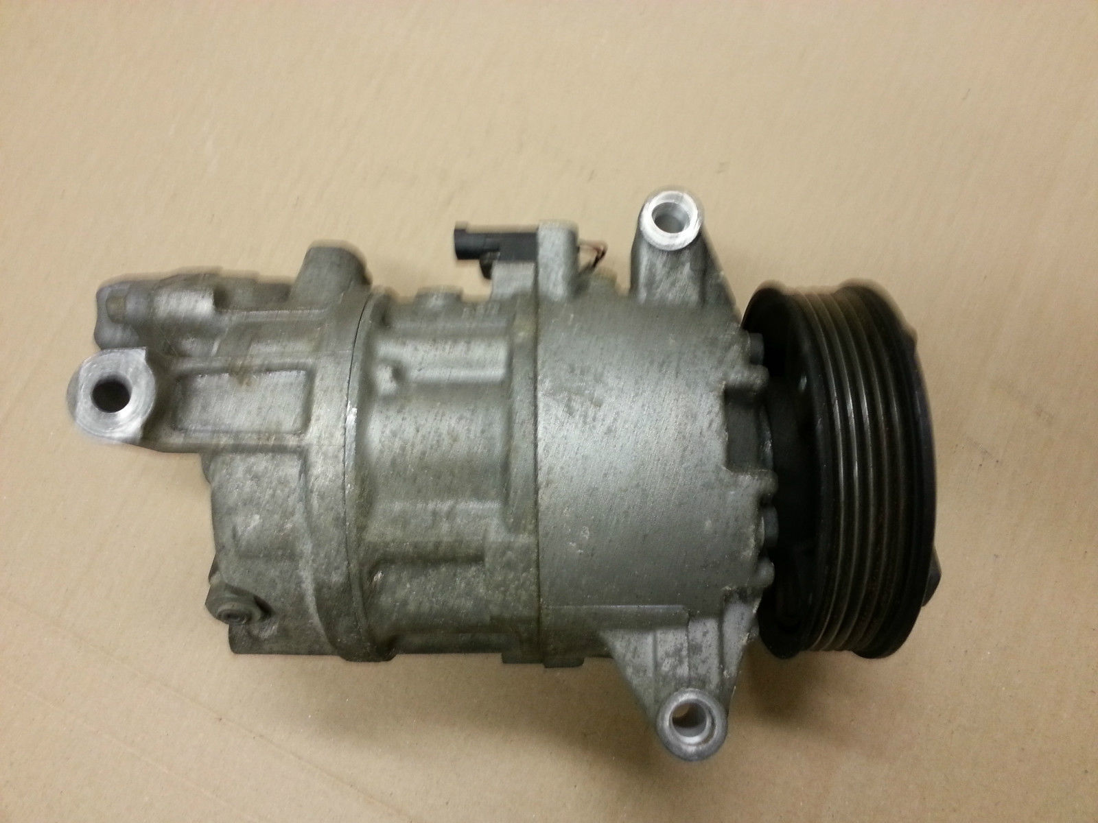 LBMW 1 3 Series E81 E87 E90 E91 LCI A/C Air Conditioning Con Compressor 9182793