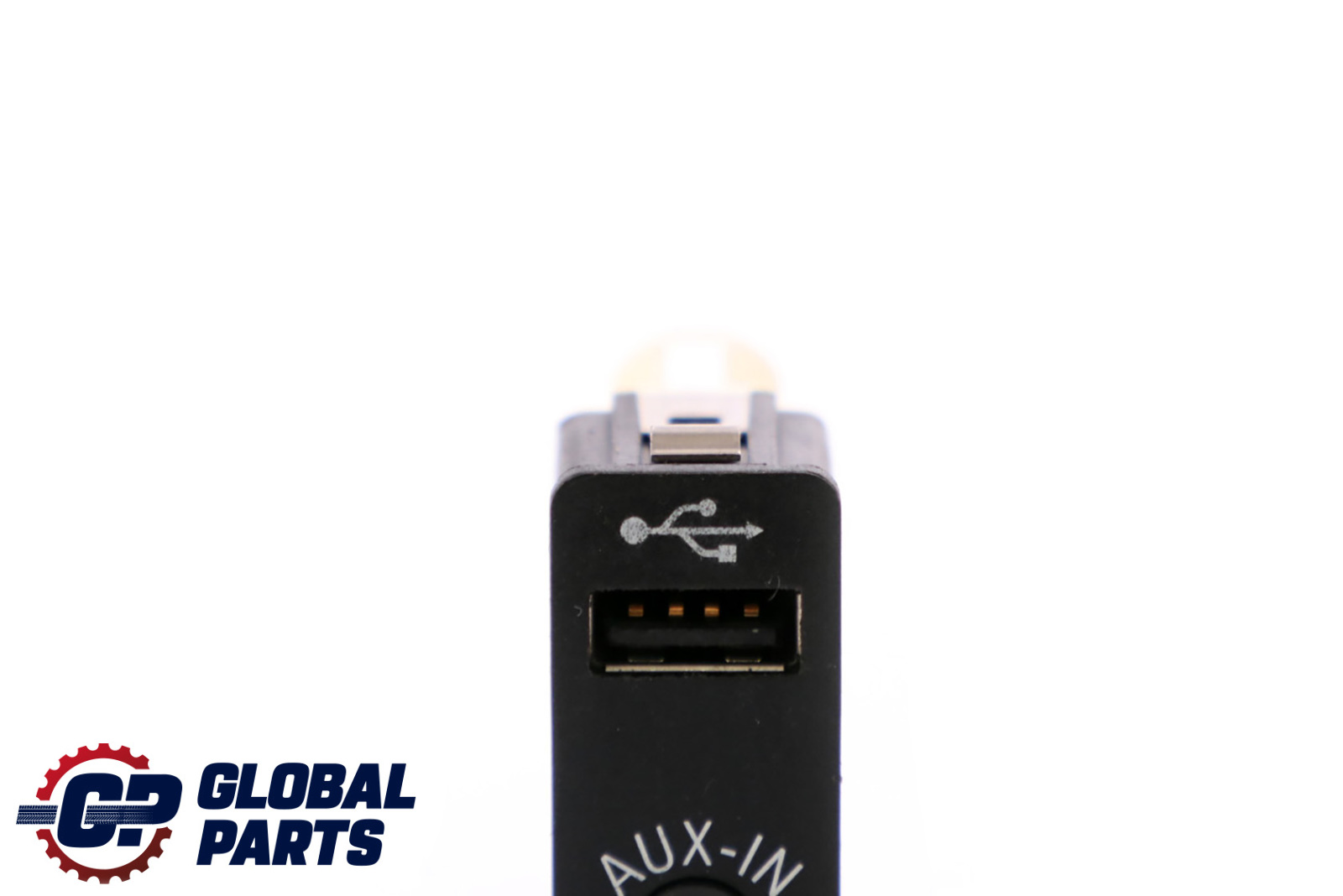 BMW E60 E61 E81 E87 E90 E91 Gniazdo USB AUX Złącze