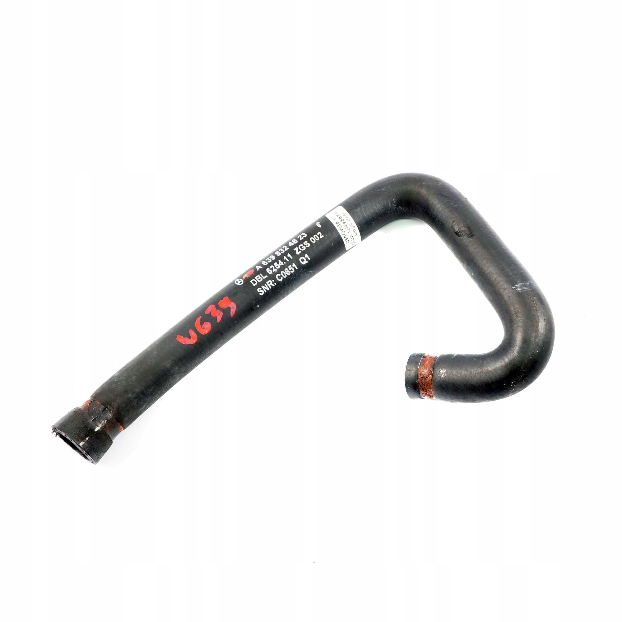 Mercedes-Benz Vito W639 Heat Exchanger Water Coolant Hose Pipe A6398324823