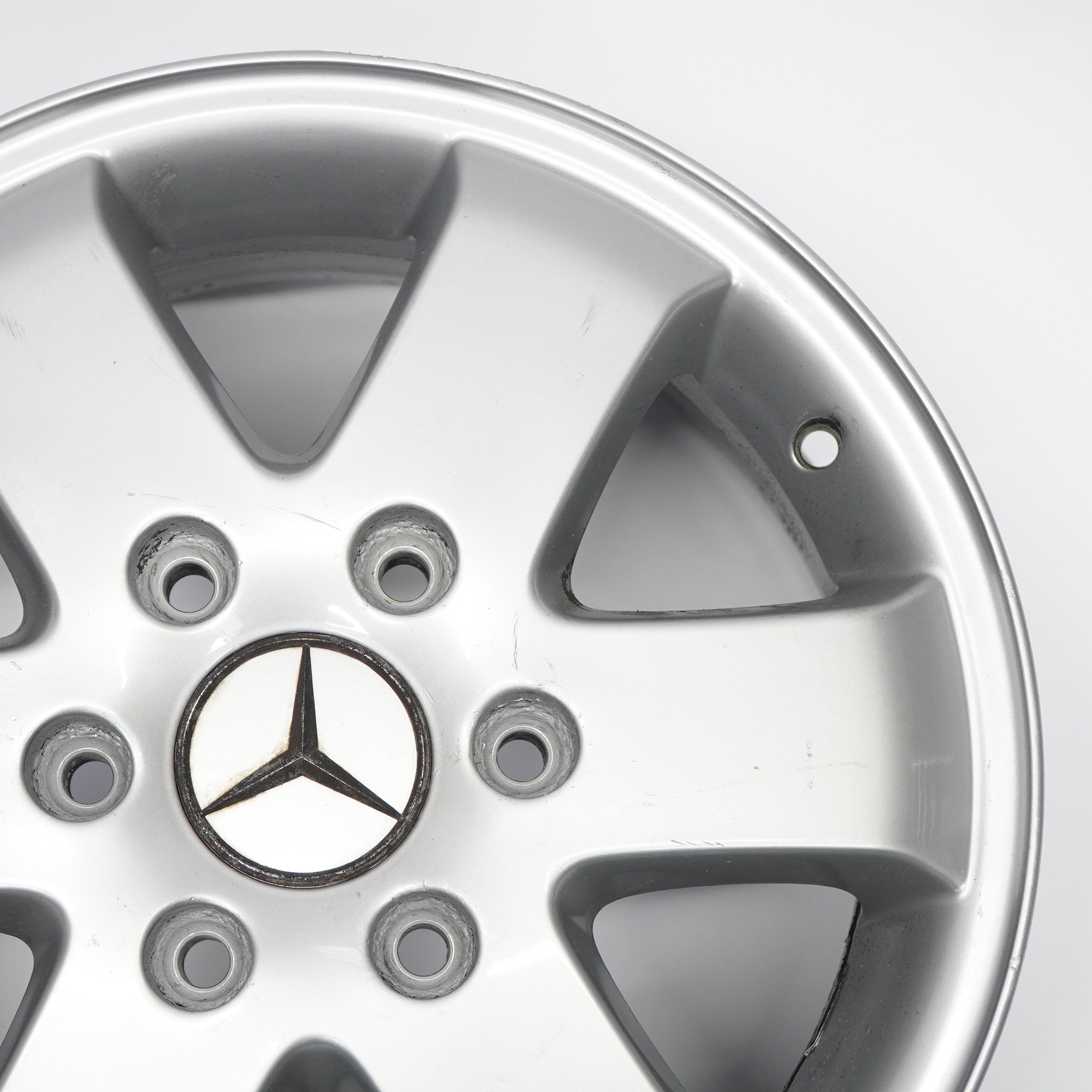 Mercedes W906 W910 Felga Aluminiowa 16" 6,5J ET:62 A0004017104