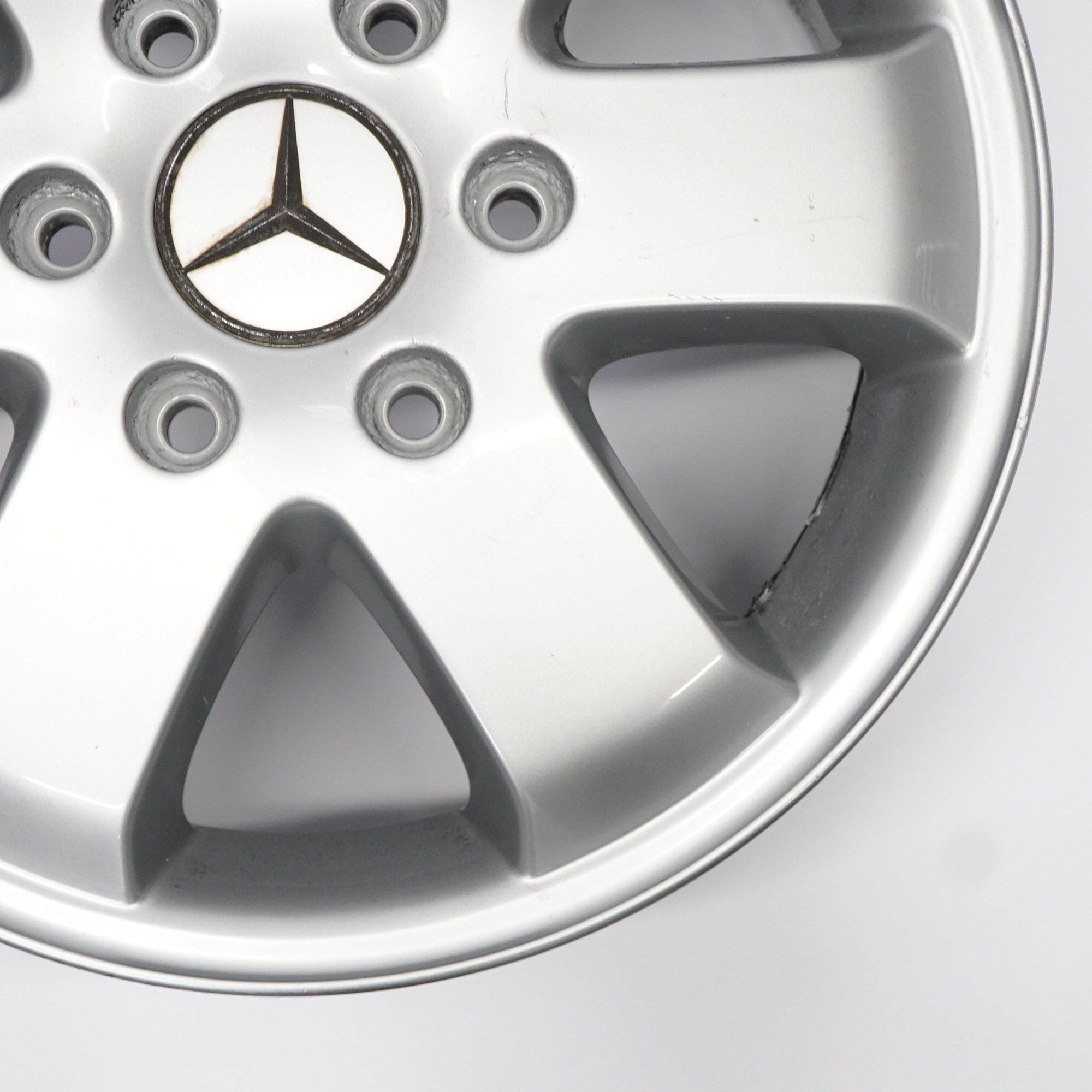 Mercedes W906 W910 Felga Aluminiowa 16" 6,5J ET:62 A0004017104