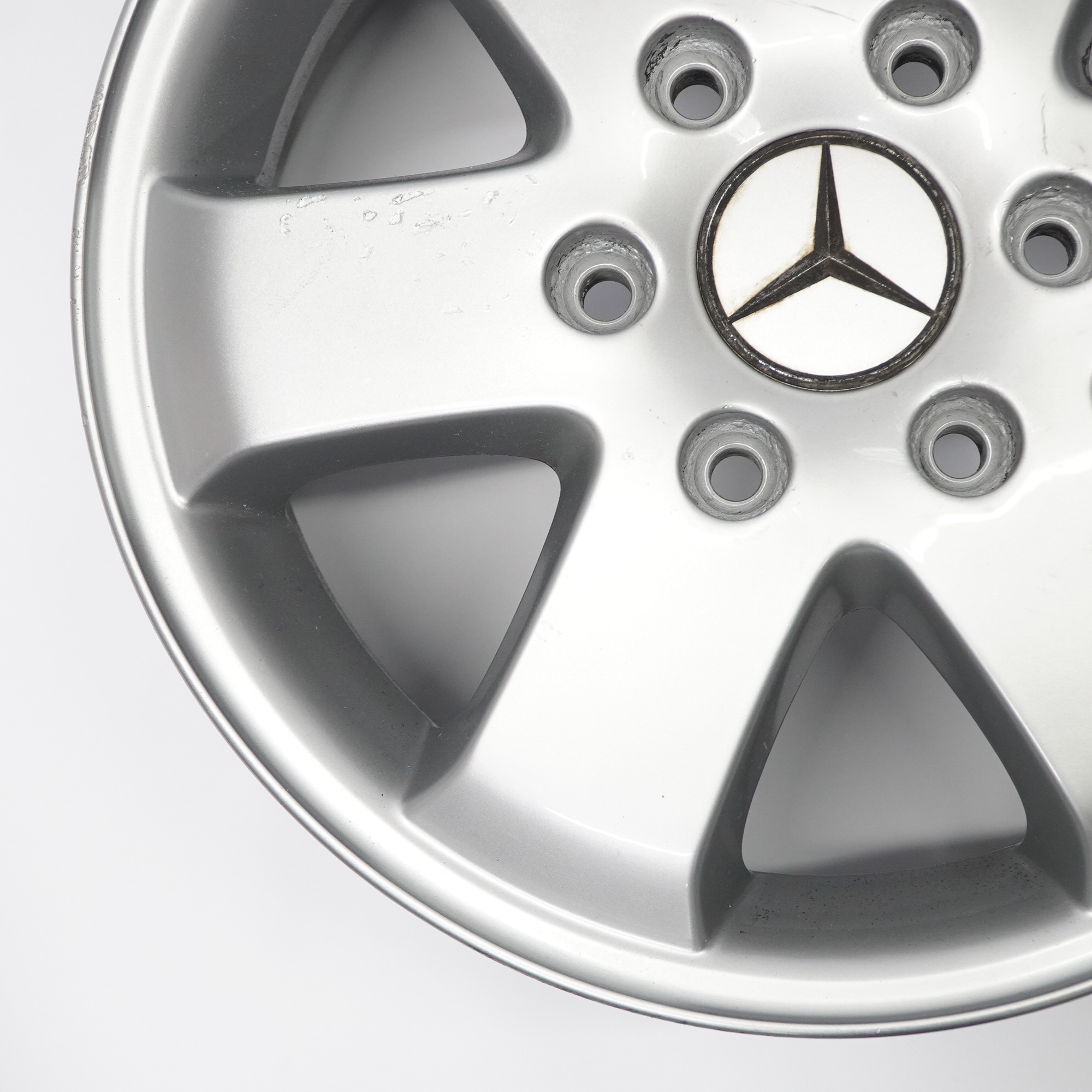 Mercedes W906 W910 Felga Aluminiowa 16" 6,5J ET:62 A0004017104