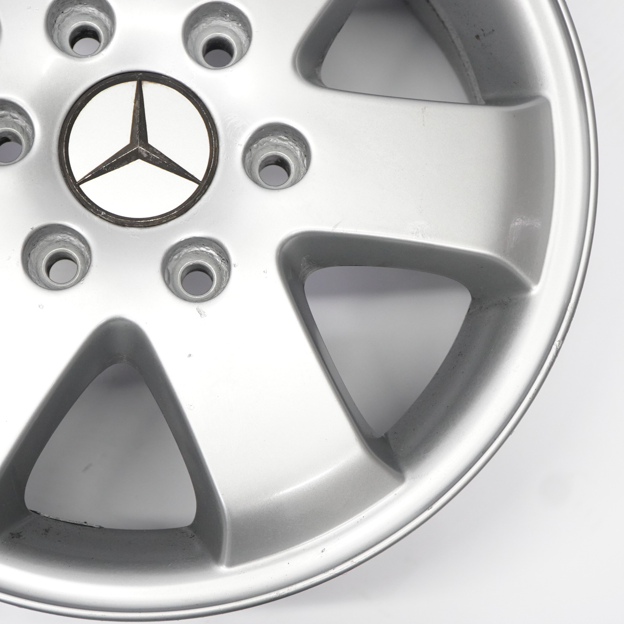 Mercedes W906 W910 Felga Aluminiowa 16" 6,5J ET:62 A0004017104