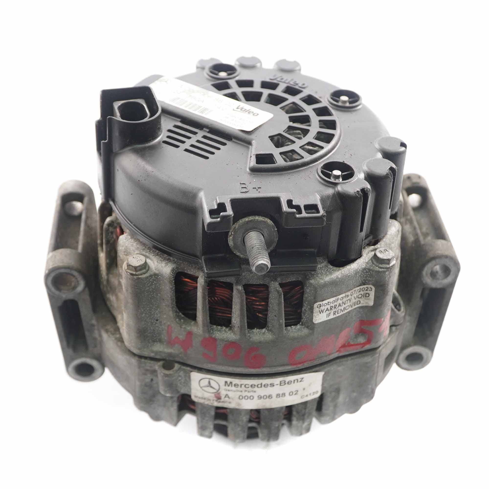 Mercedes Sprinter W906 Alternator A0009068802