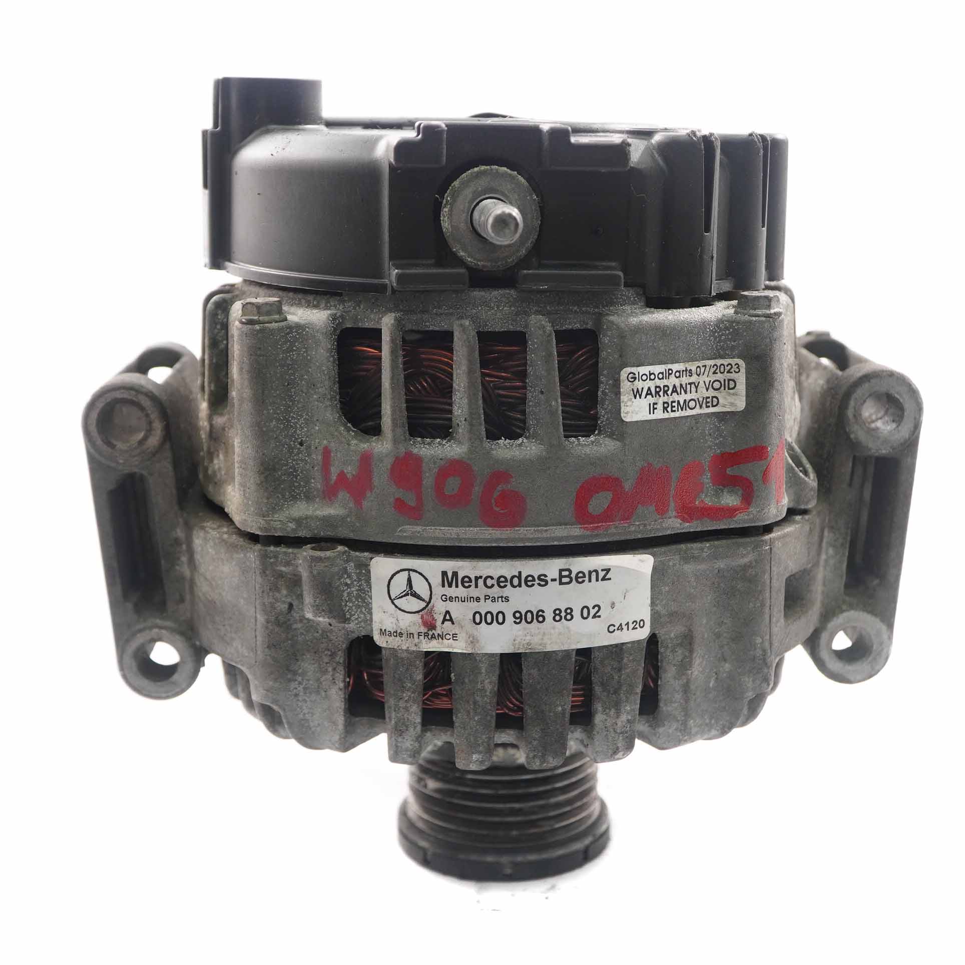 Mercedes Sprinter W906 Alternator A0009068802