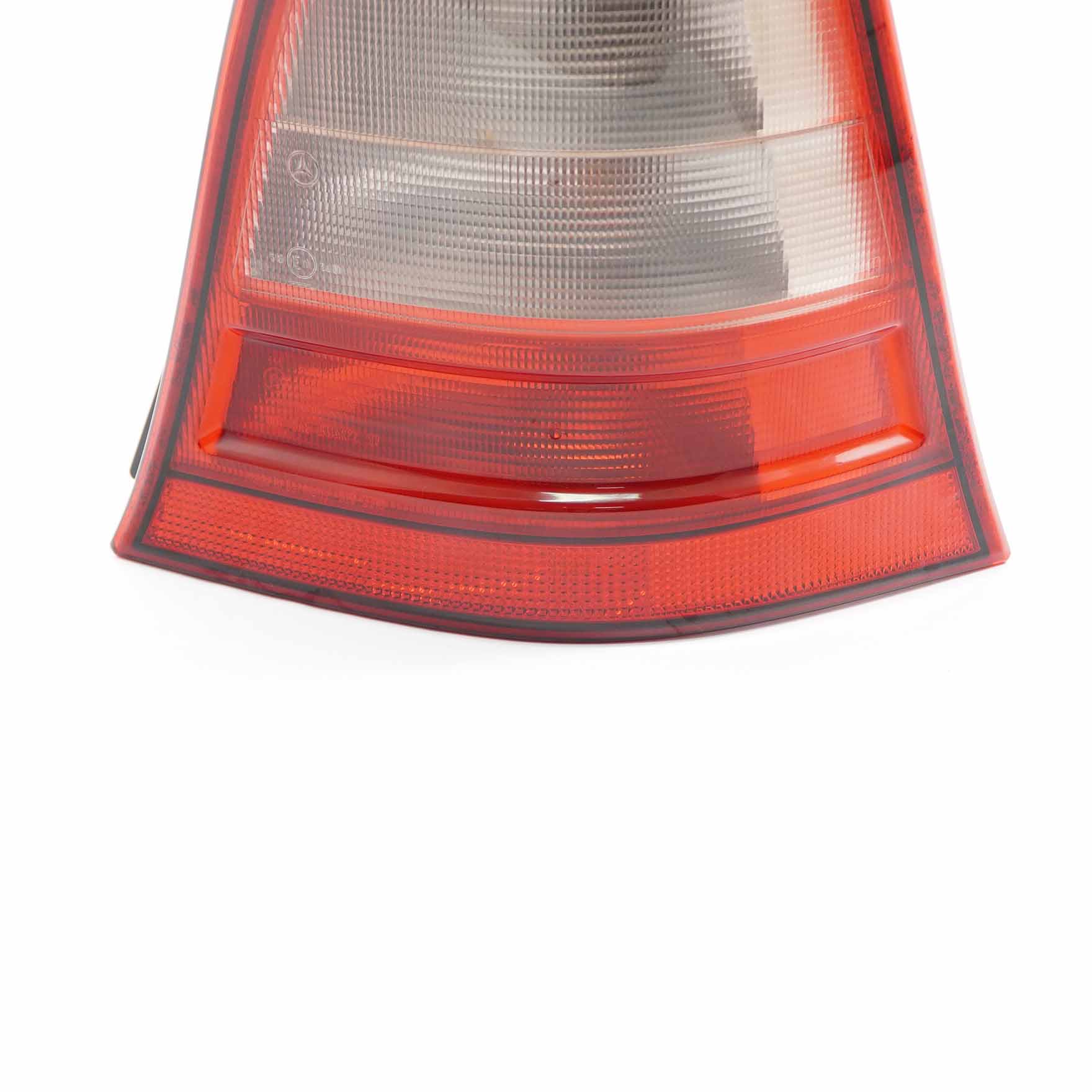 Mercedes W168 Lampa Tył Tylna Prawa A1688200664