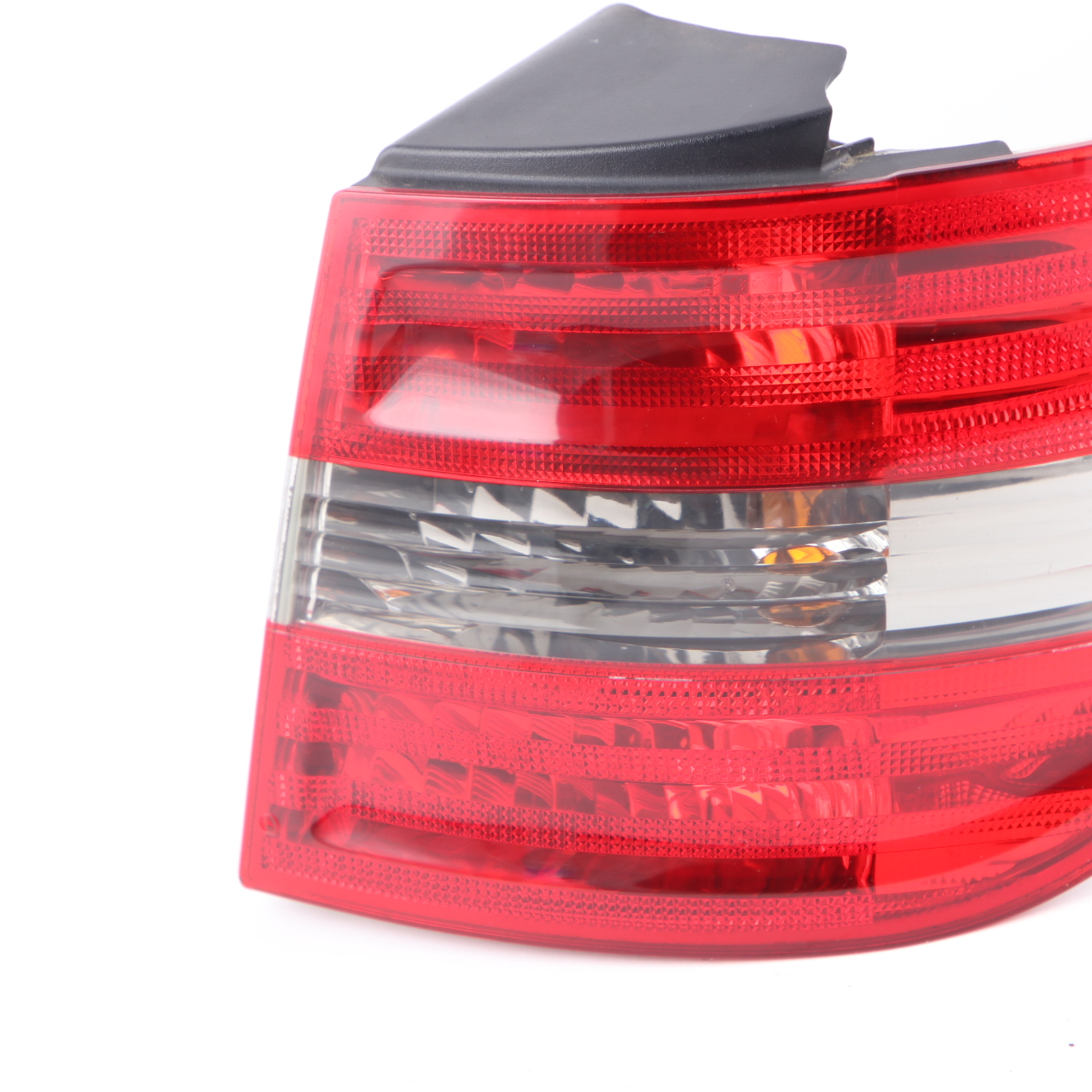 Mercedes W245 Lampa Tylna Prawa A1698202664