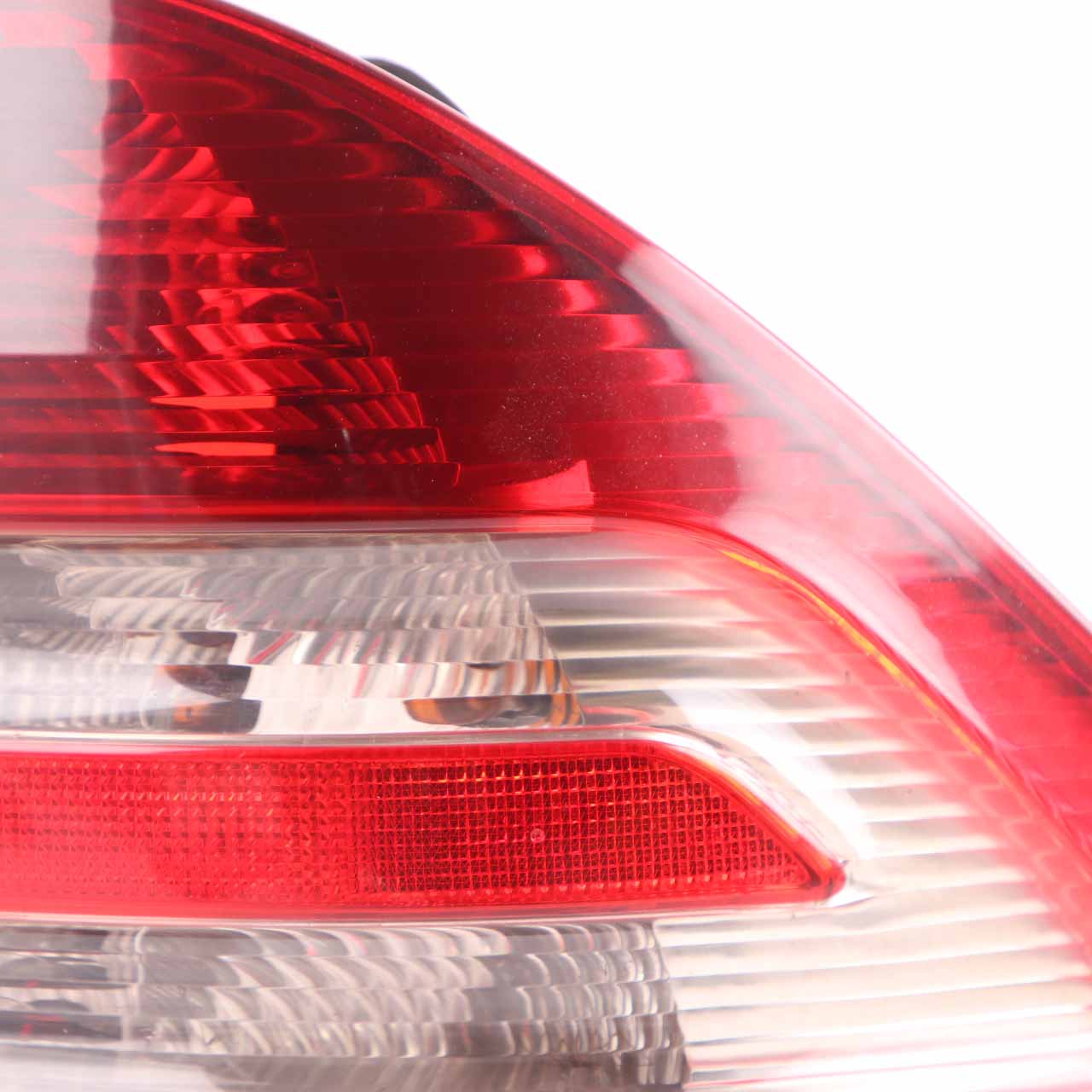 Mercedes W203 Saloon Rear Light Right O/S Tail Lamp Side Panel A2038202064