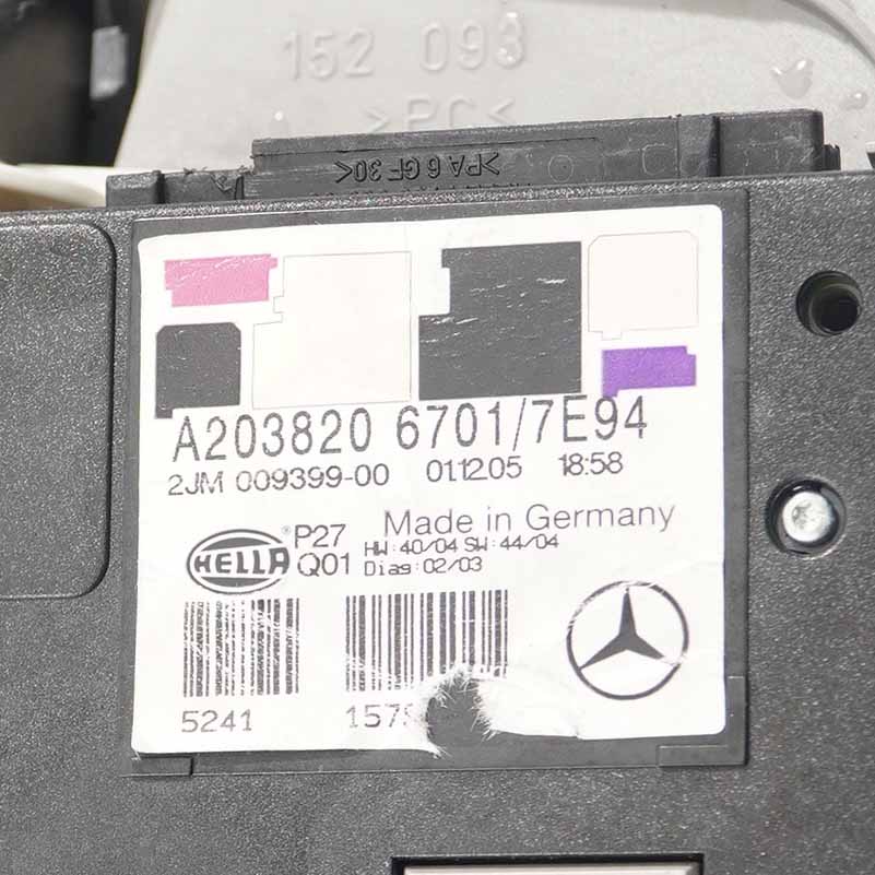 Mercedes W203 Interior Roof Reading Light Lamp Control Unit Grey A2038206701