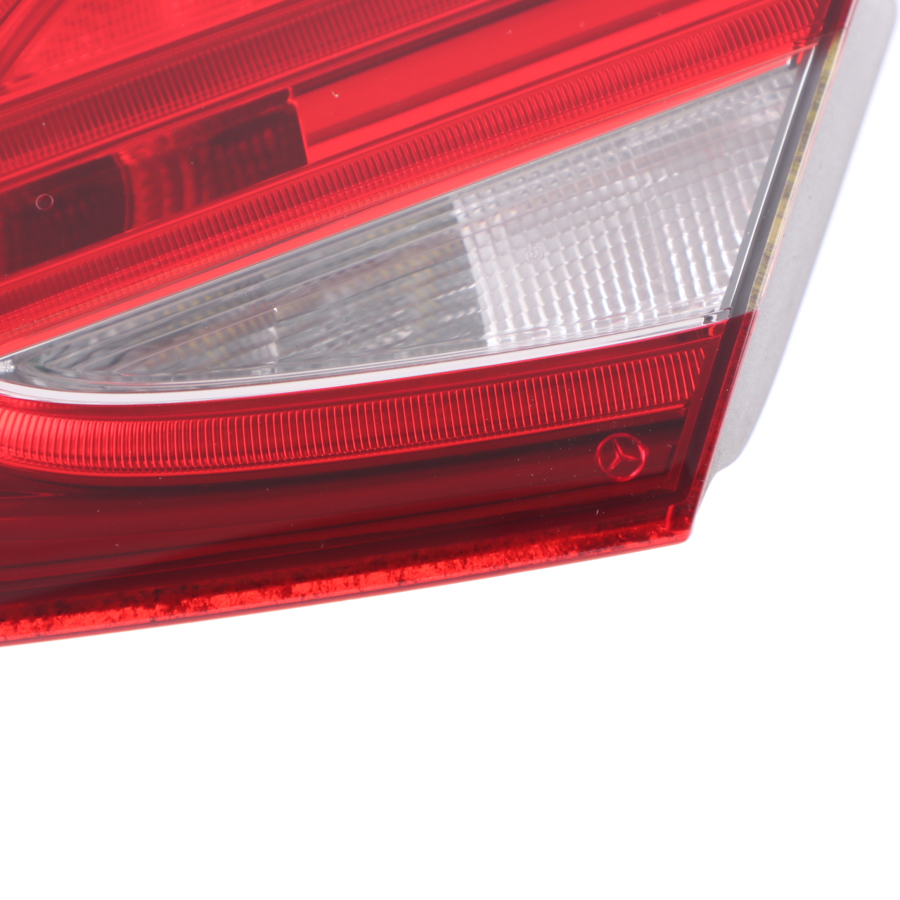 Mercedes C205 Lampa Tylna Prawa Klapy Bagażnika A2059066800