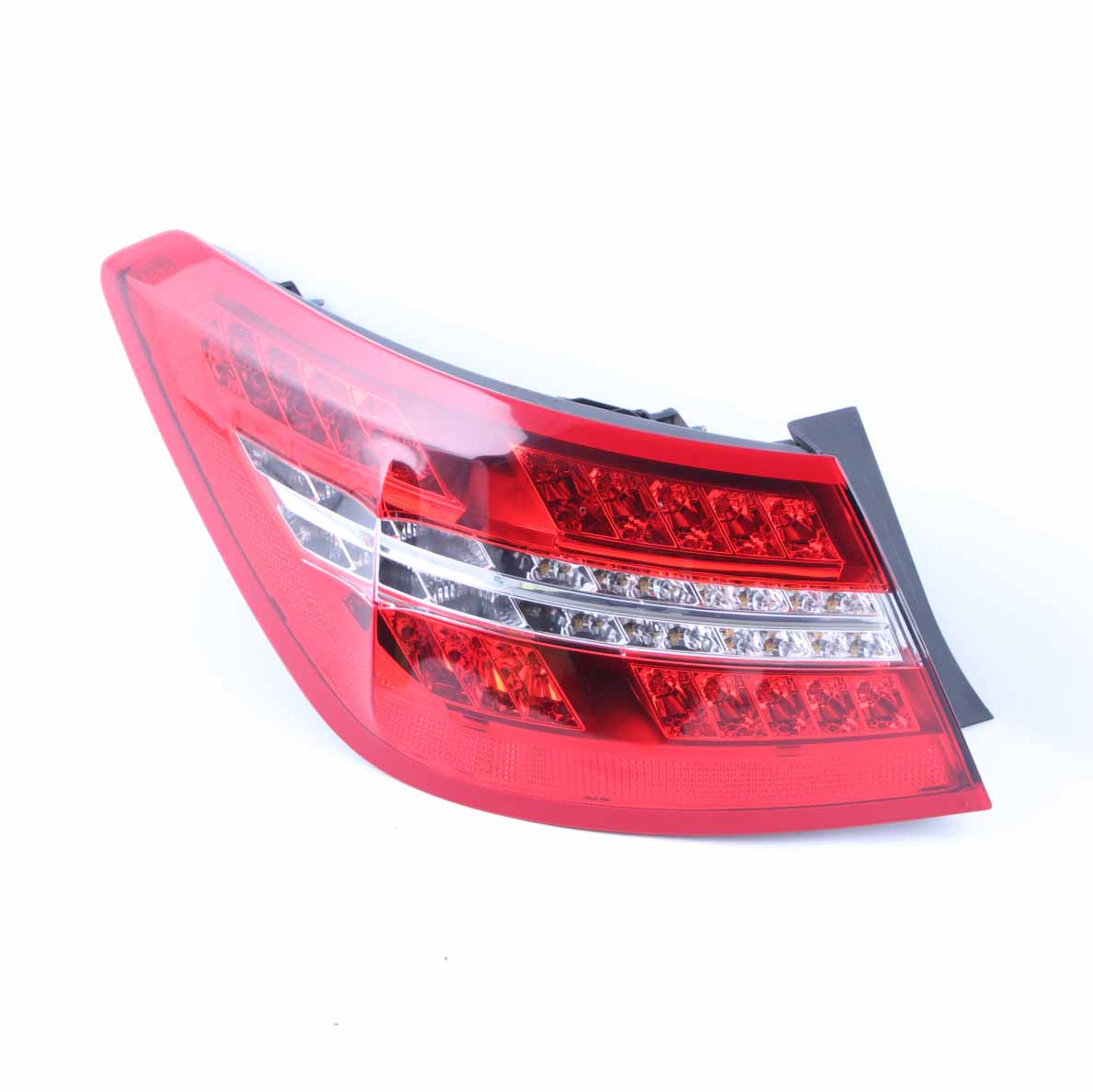 Mercedes W207 A207 C207 Lampa Tył Lewa A2079060158