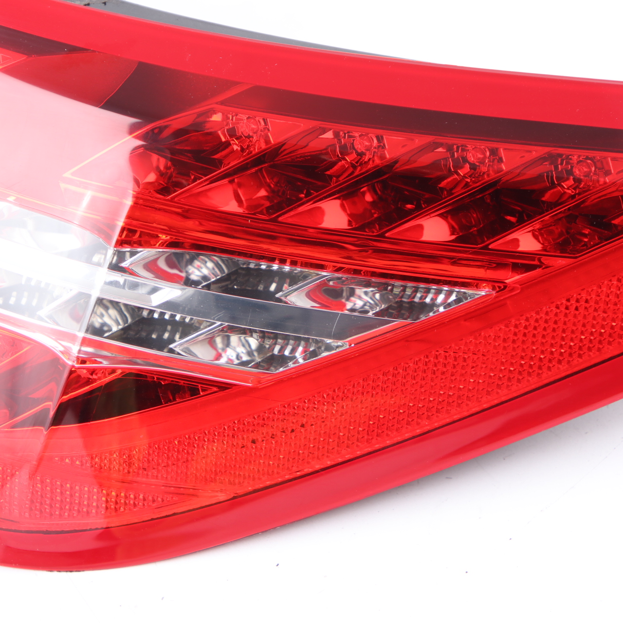 Mercedes W207 A207C207 Lampa Tył Prawa A2079060258