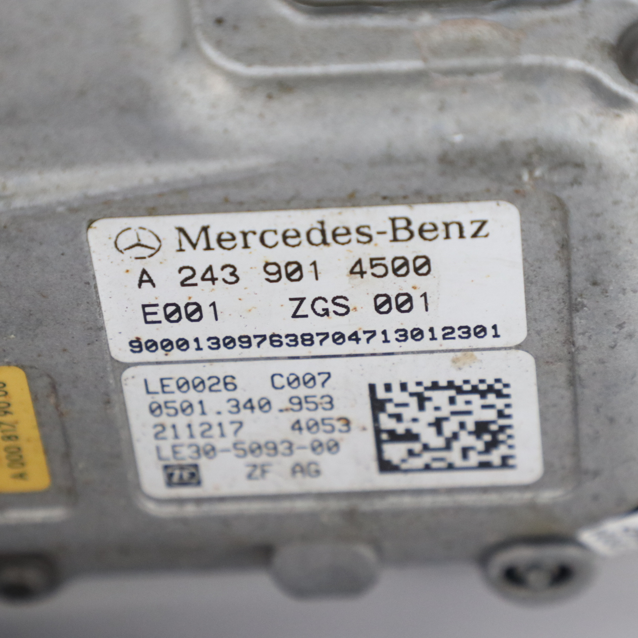 Mercedes EQA H243 350 4MATIC Silnik Elektryczny Przód 780200 780.200