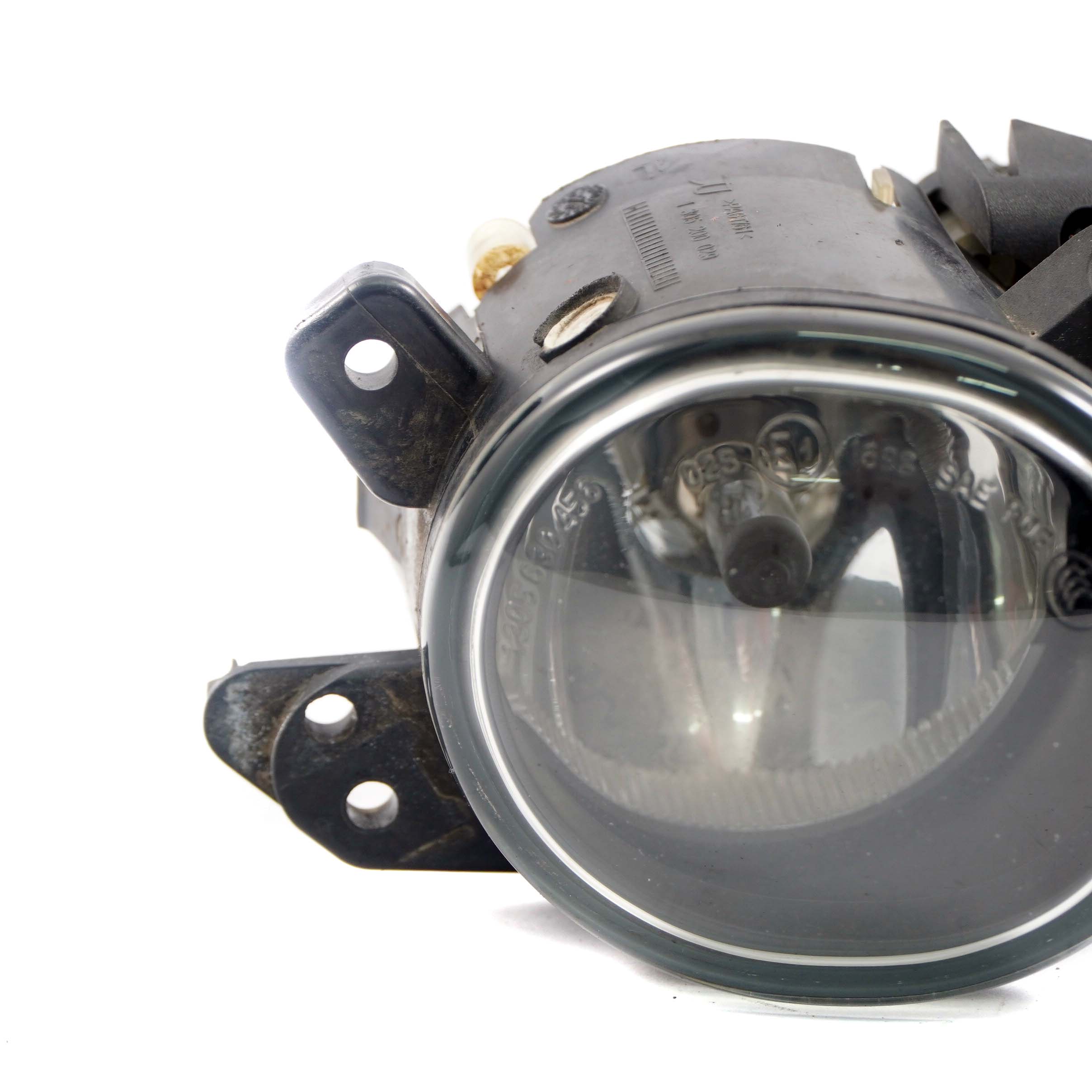 Mercedes A-Klasa W169 Halogen Prawy A2518200856