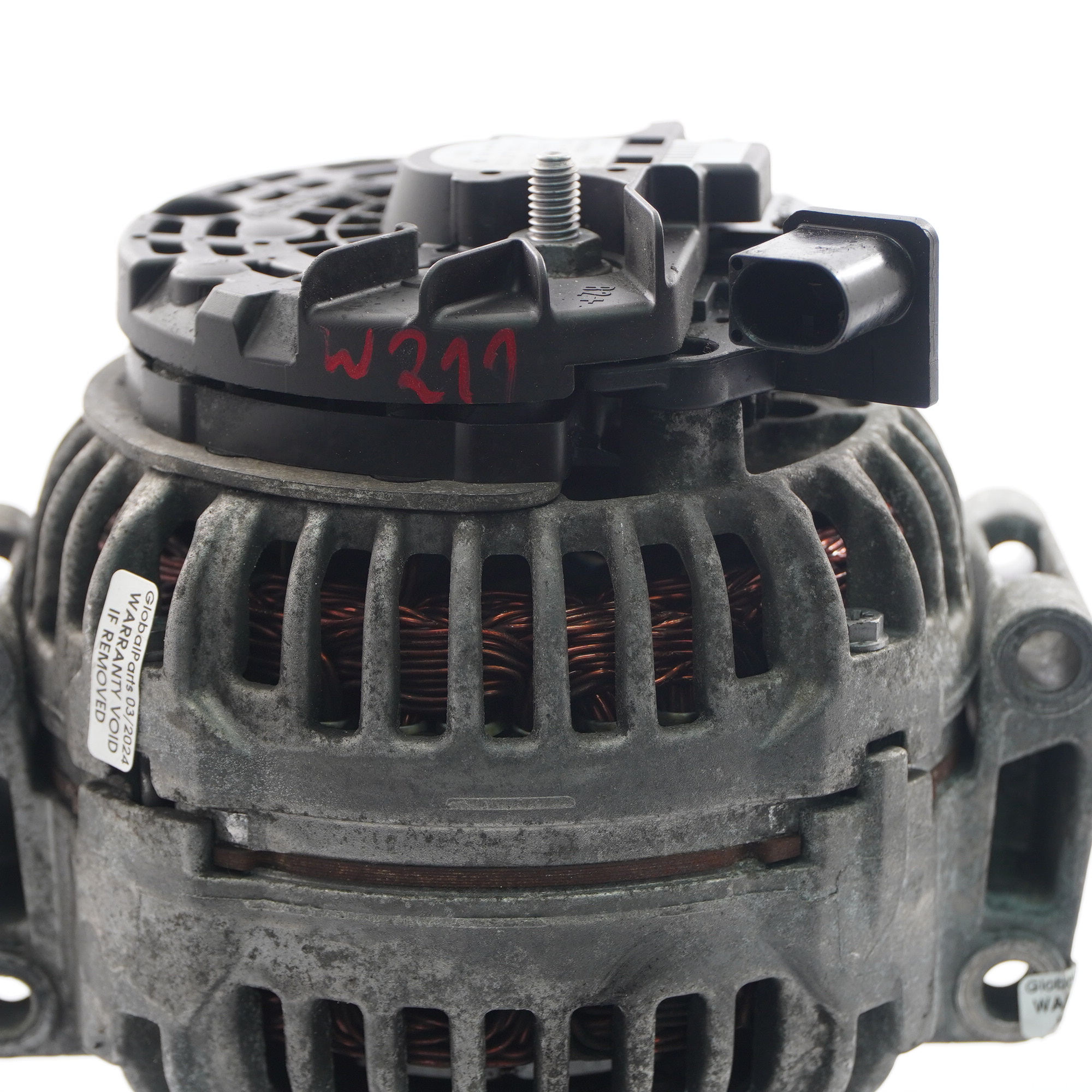 Mercedes W211 Alternator Silnika Bosch 14V 180A A2721540102