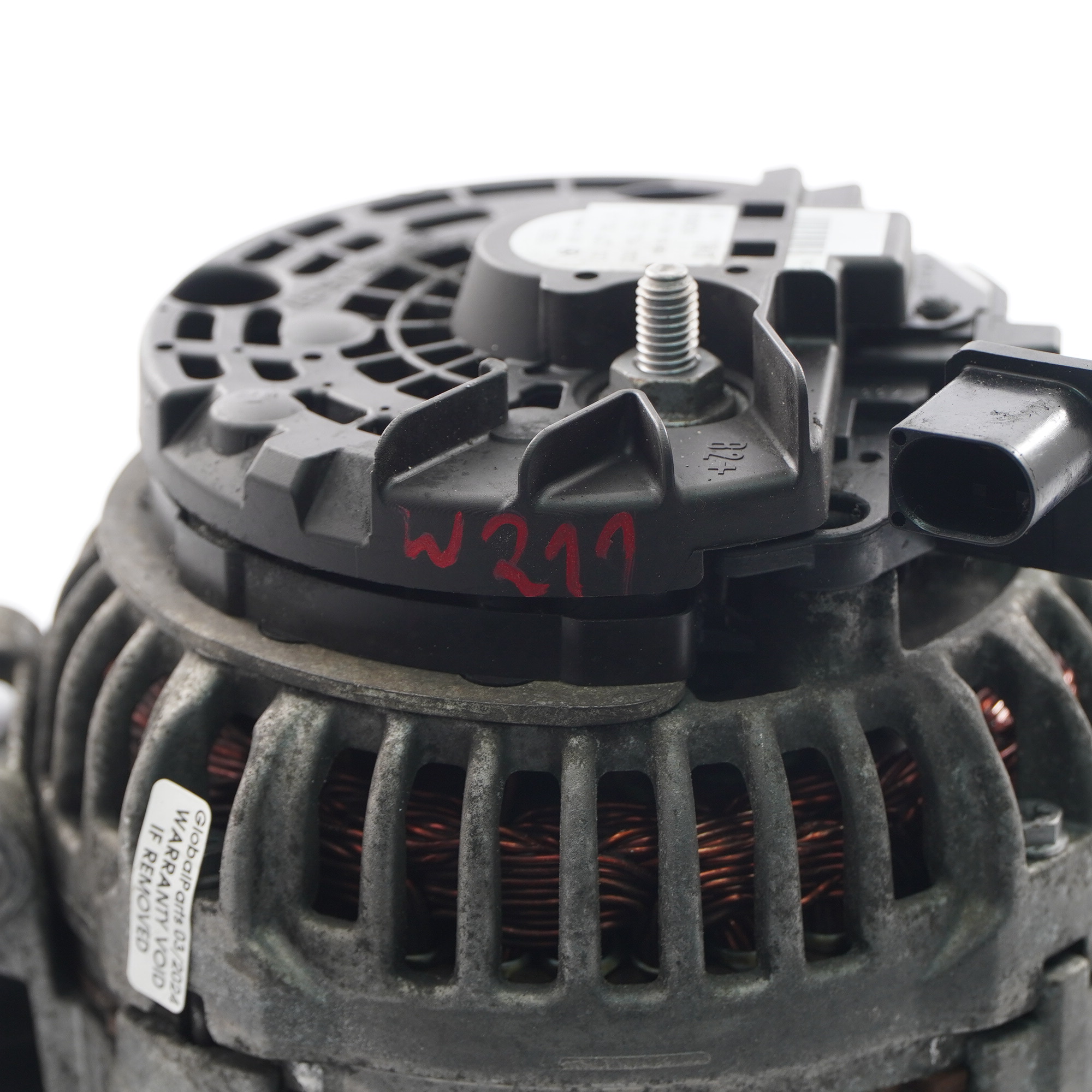 Mercedes W211 Alternator Silnika Bosch 14V 180A A2721540102