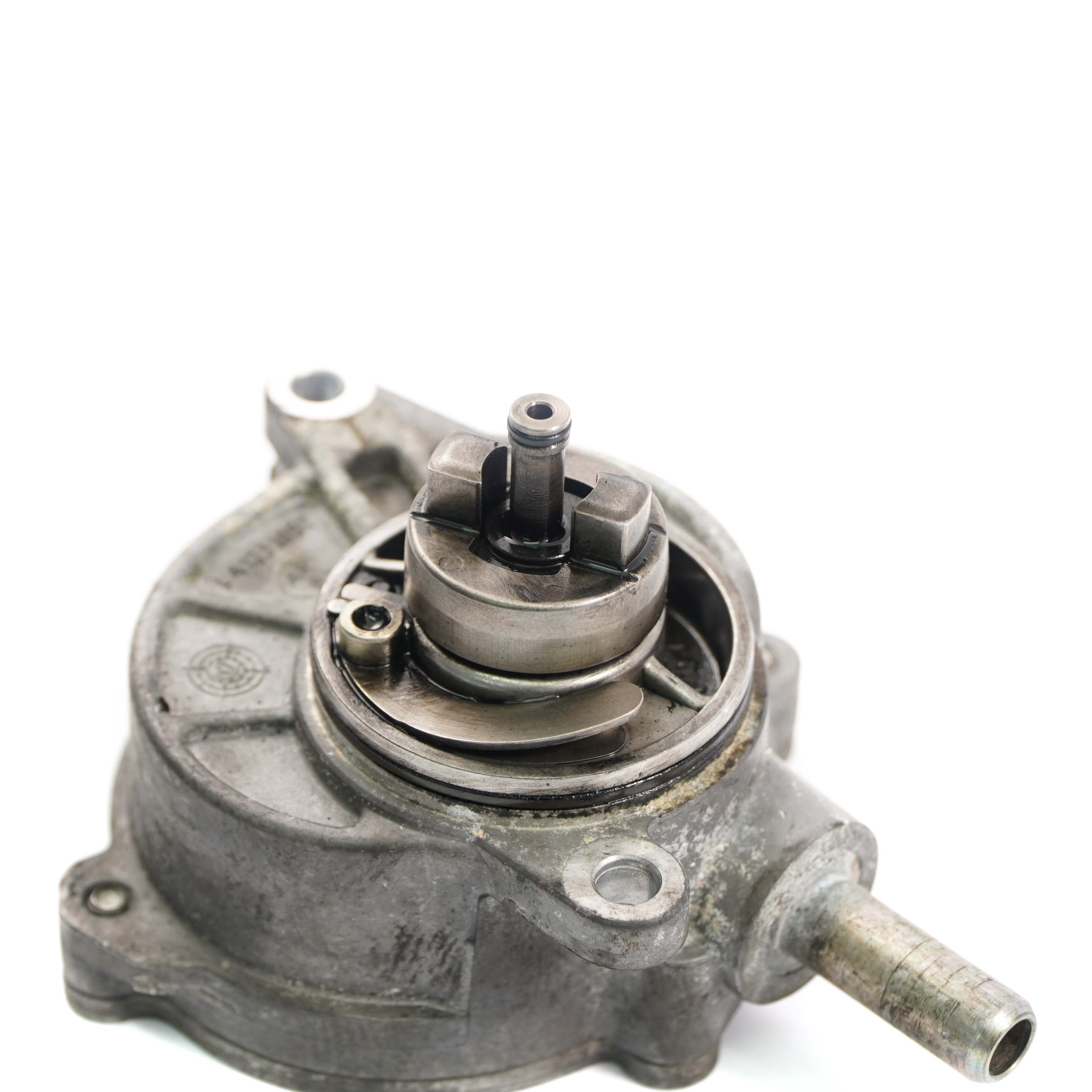 MERCEDES W203 W211 W639 OM636 Pompa Vacum