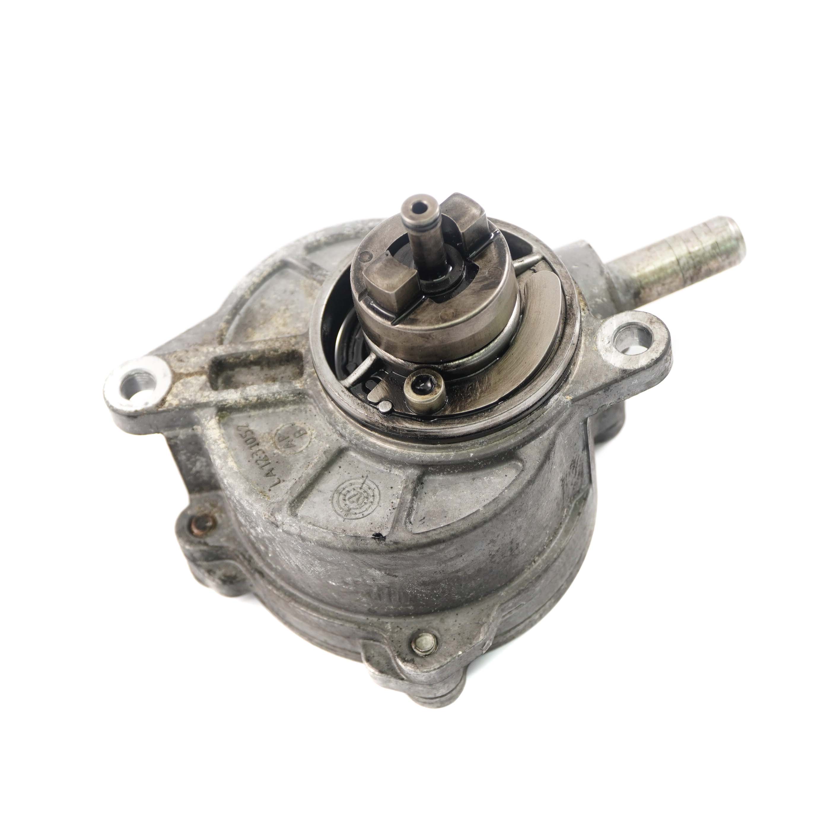 MERCEDES W203 W211 W639 OM636 Pompa Vacum