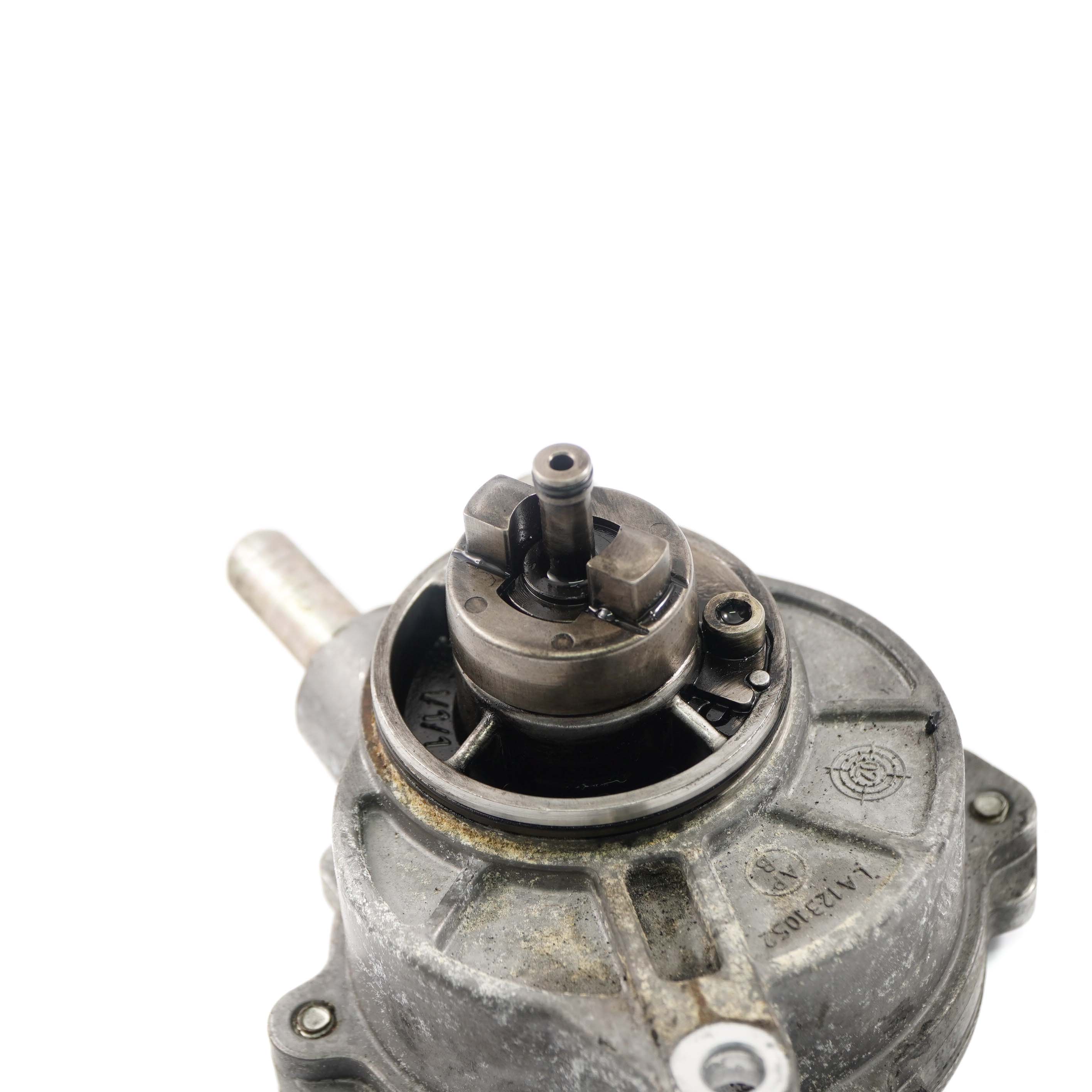 MERCEDES W203 W211 W639 OM636 Pompa Vacum