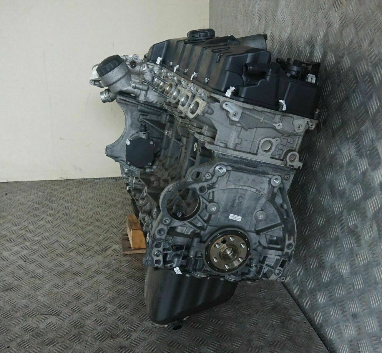 BMW E60 E63 E90 E91 E92 E93 LCI 130i 330i 530i 630i N52N Silnik N52B30A